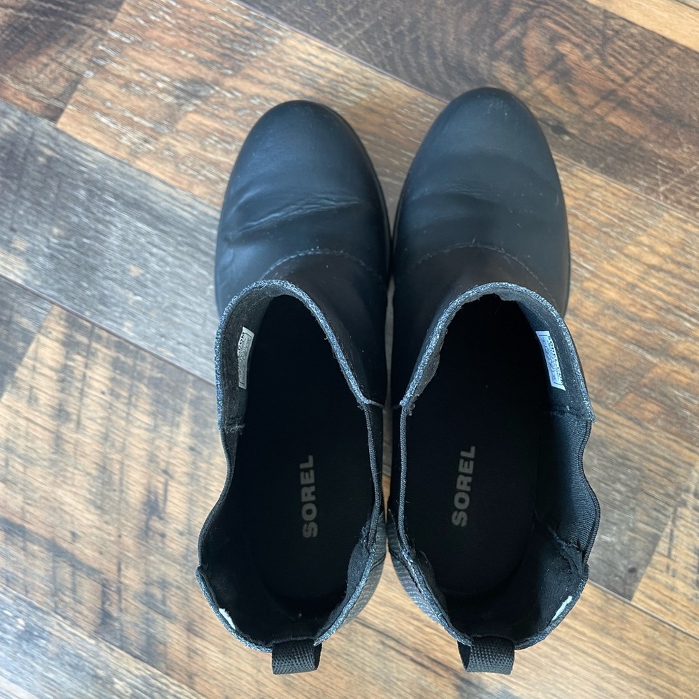 Sorel Black Ankle Boots - Picture 3 of 5